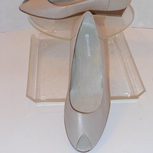 NATURALIZER TAUPE PEEP TOE LEATHER SHOES SIZE 9 M
